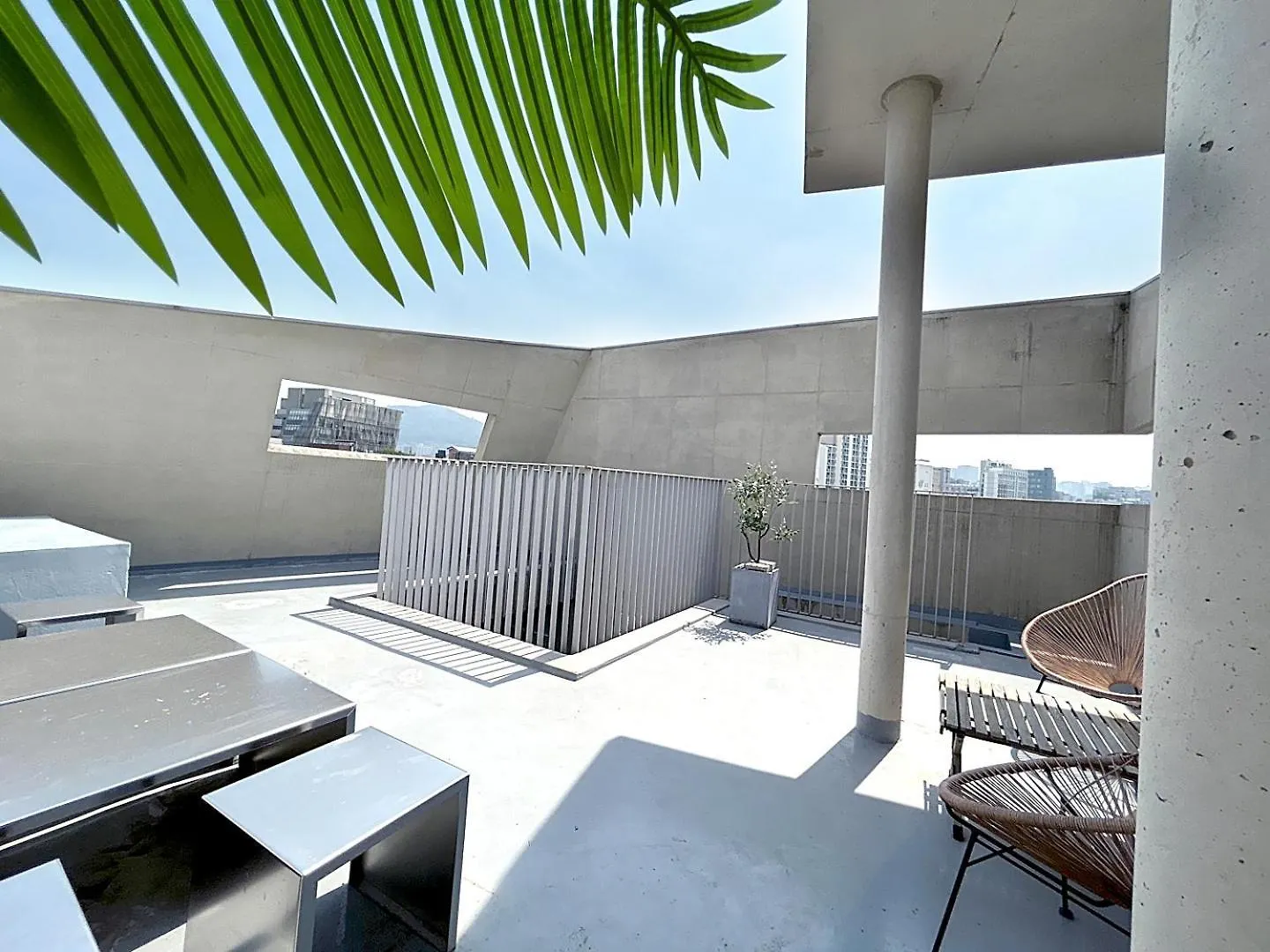 Private Duplex House With A Nice Rooftop - Foreigner Only Seoul